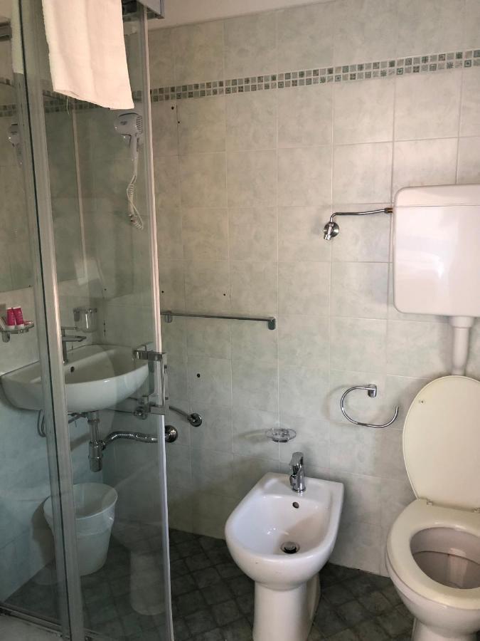 Vinsea Hotel Bellaria-Igea Marina Exteriör bild