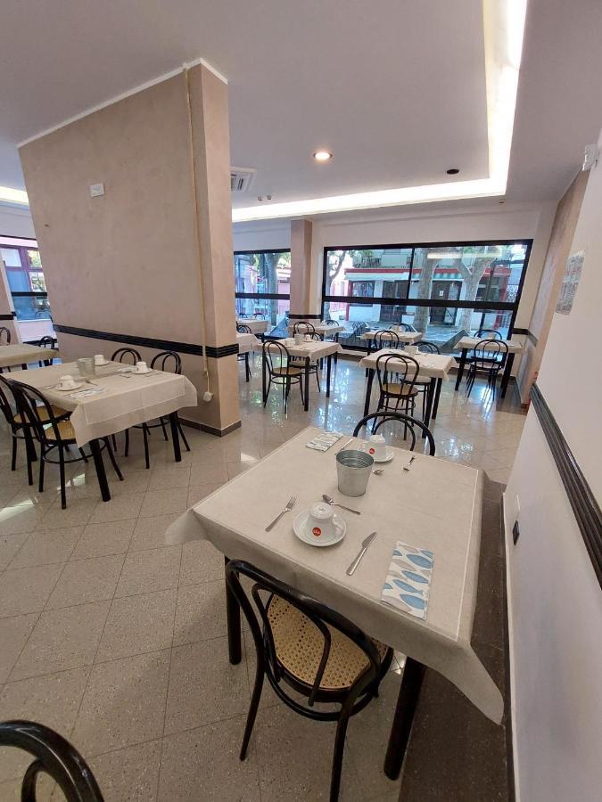 Vinsea Hotel Bellaria-Igea Marina Exteriör bild