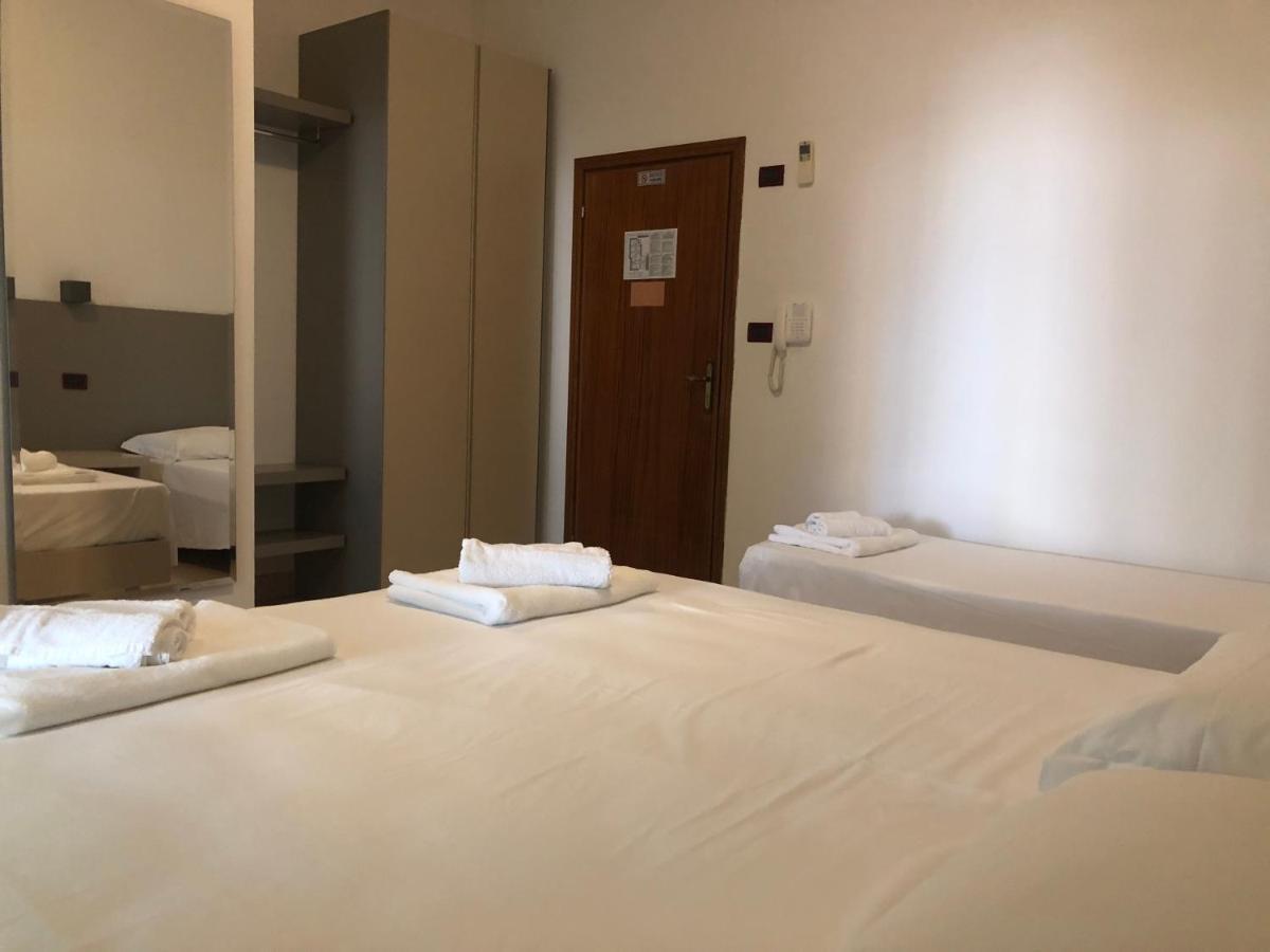 Vinsea Hotel Bellaria-Igea Marina Exteriör bild
